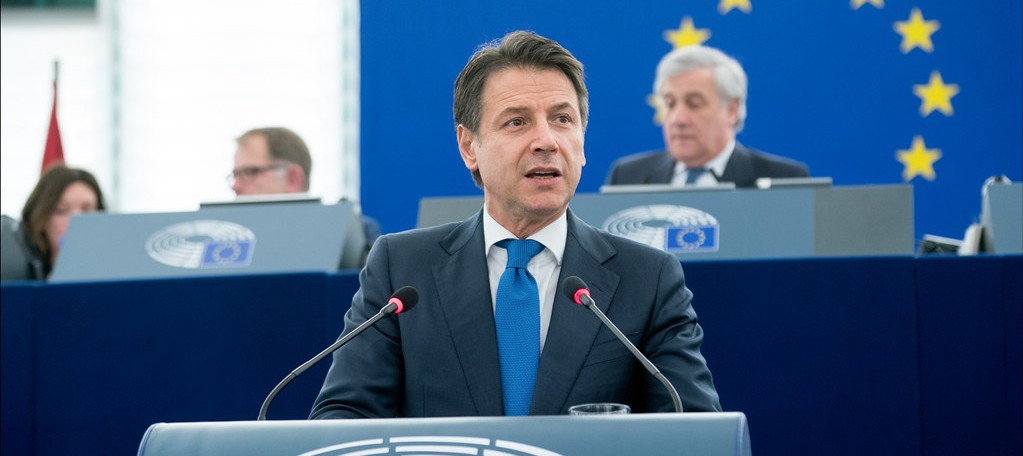 Giuseppe Conte e Coronavirus: cosa ne pensano gli italiani?